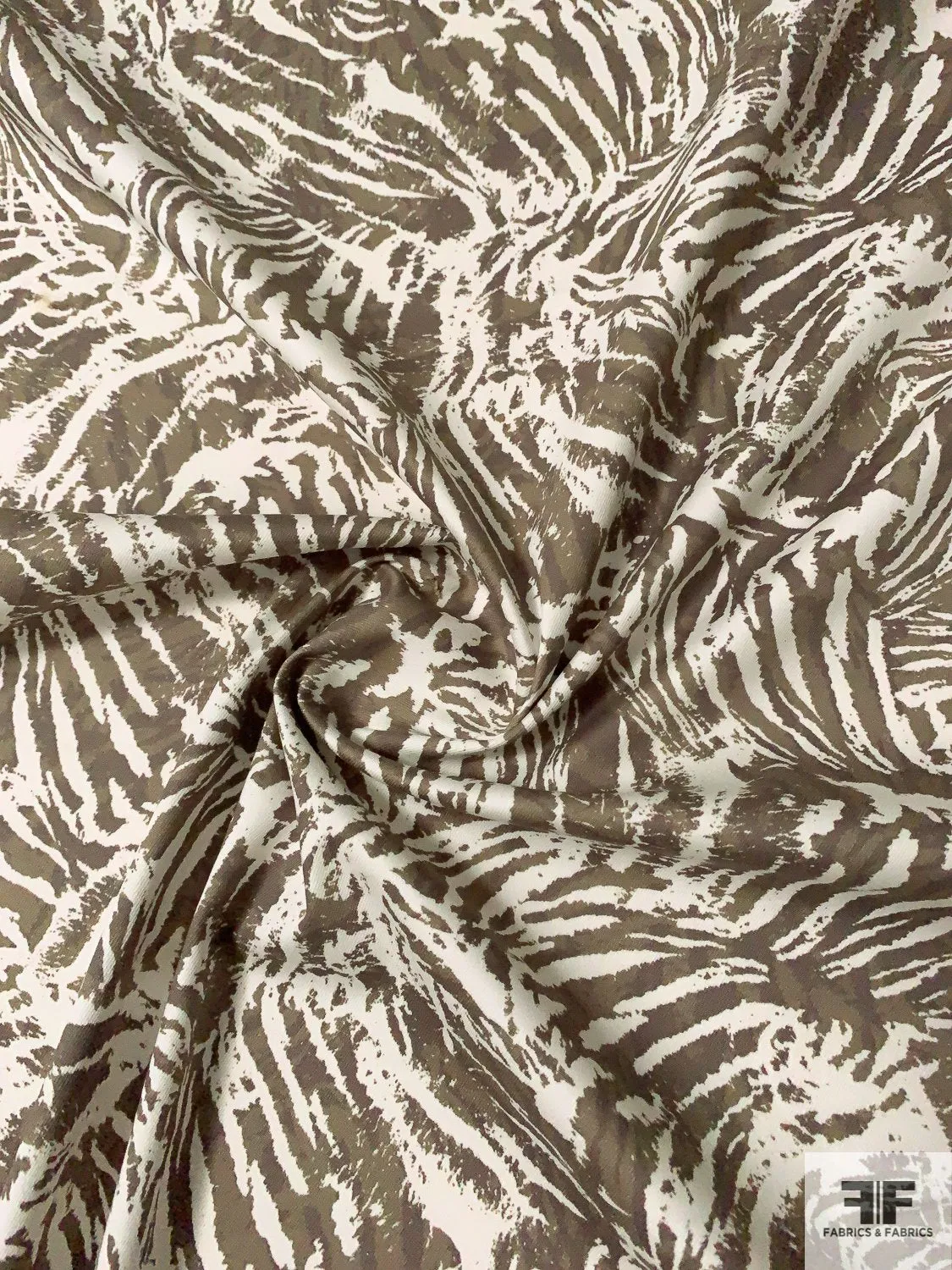 Abstract Leaf Graphic Printed Stretch Cotton Twill - Stone / Dusty Olive / Off-White