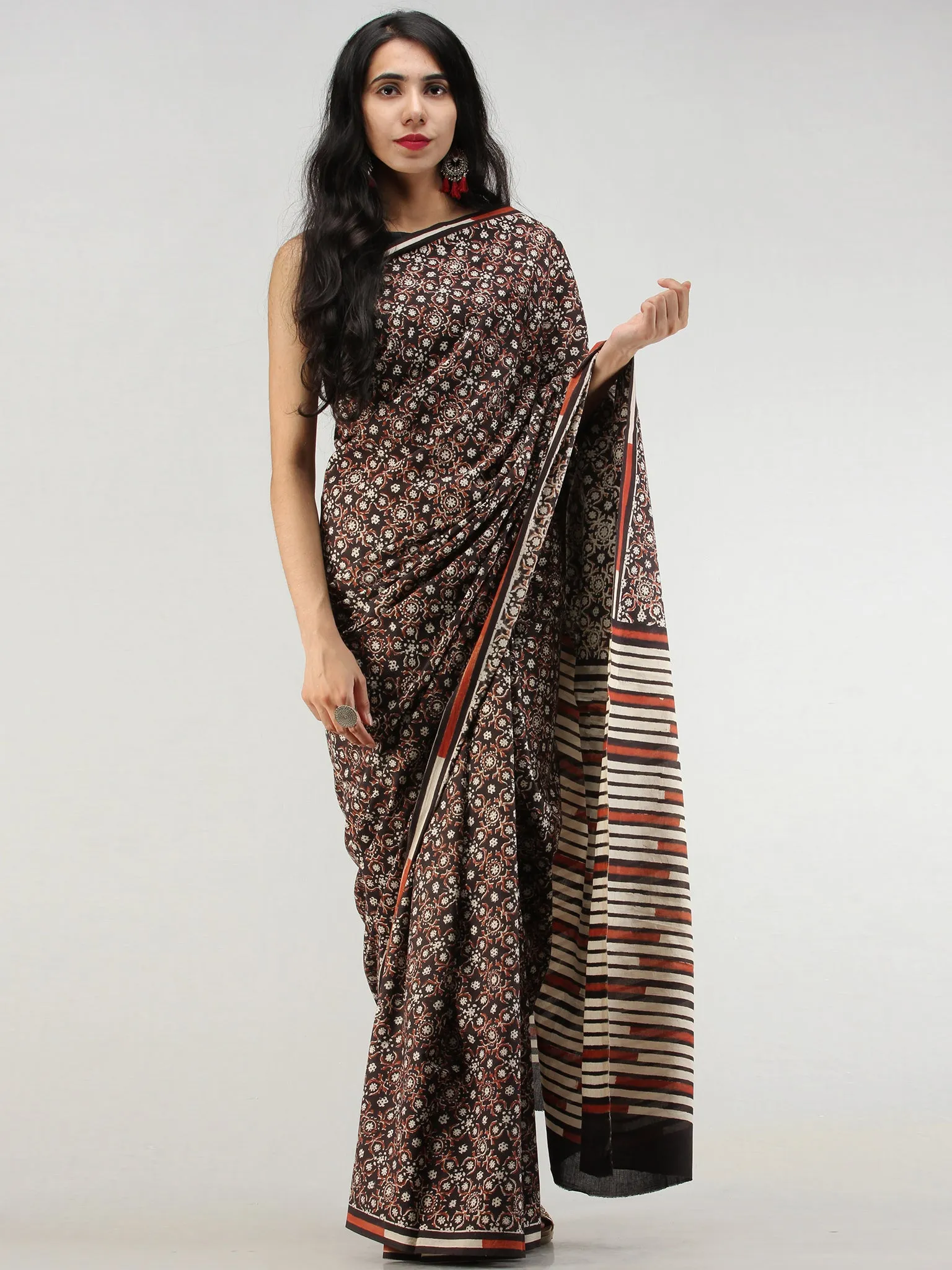 Black Rust Ivory Indigo Hand Block Printed  Cotton Mul Saree - S031704566