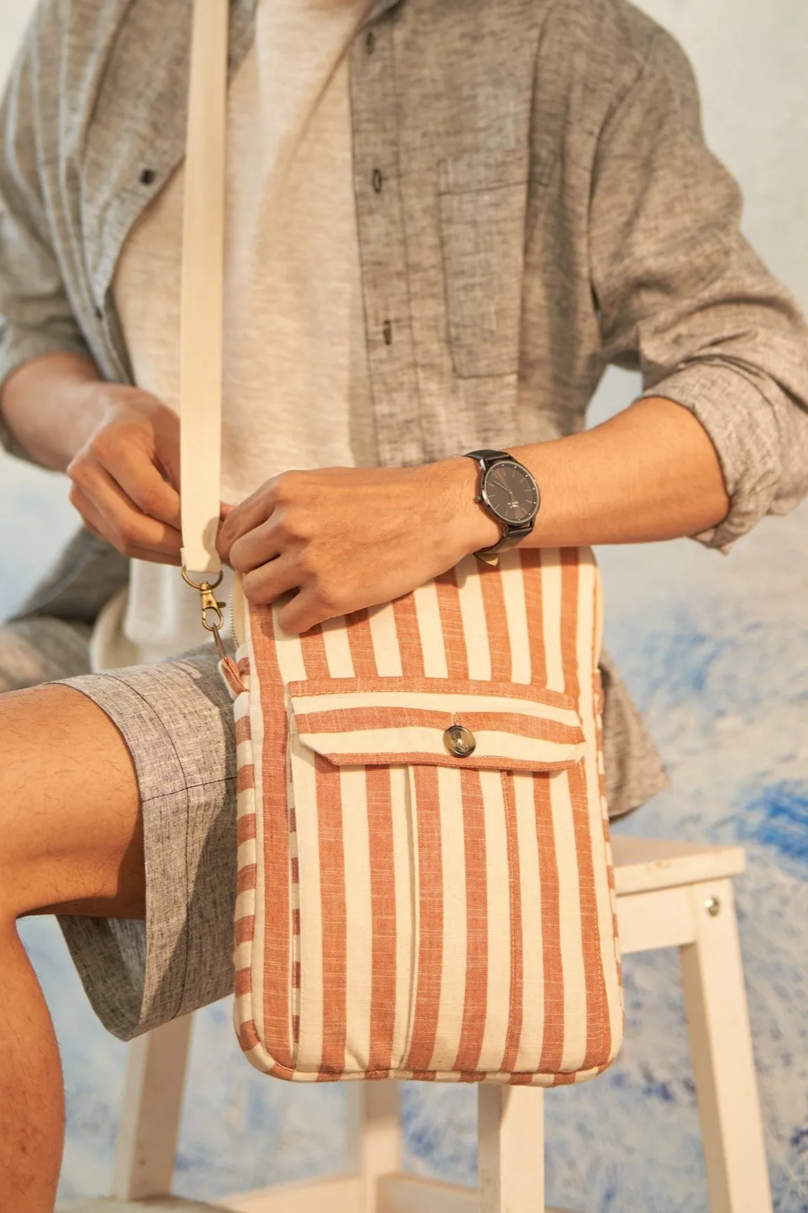 Caramel Laptop Sling