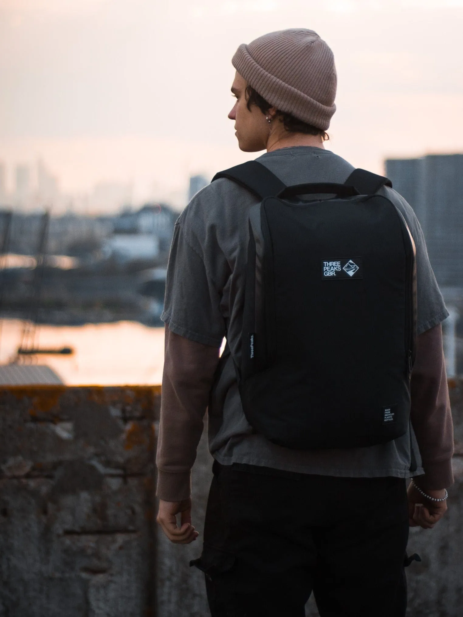 Commuter 22L