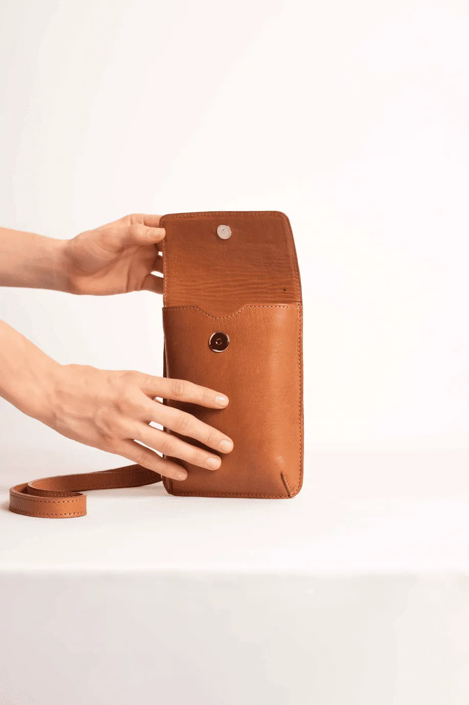 Leather crossbody bag - Rioja