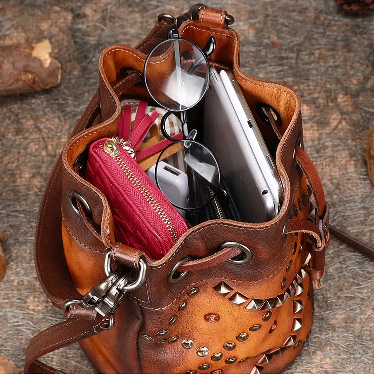 Rivets Leather Bucket Bag Designer Crossbody Bags Purse for Women