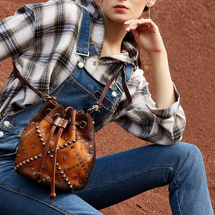 Rivets Leather Bucket Bag Designer Crossbody Bags Purse for Women