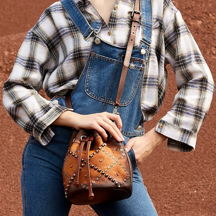 Rivets Leather Bucket Bag Designer Crossbody Bags Purse for Women