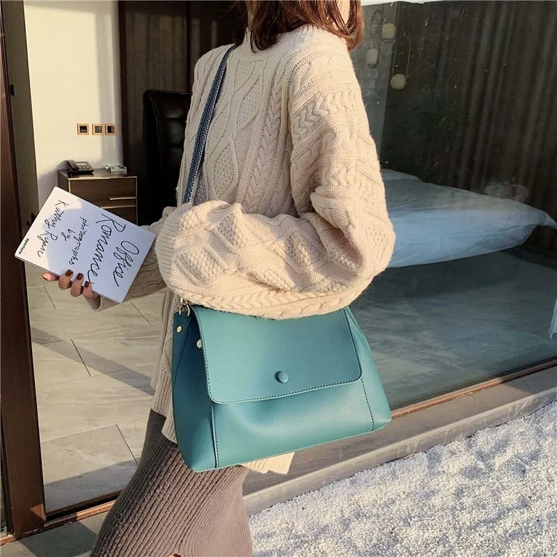 Simply PU Leather Solid Color Crossbody Bag For Women