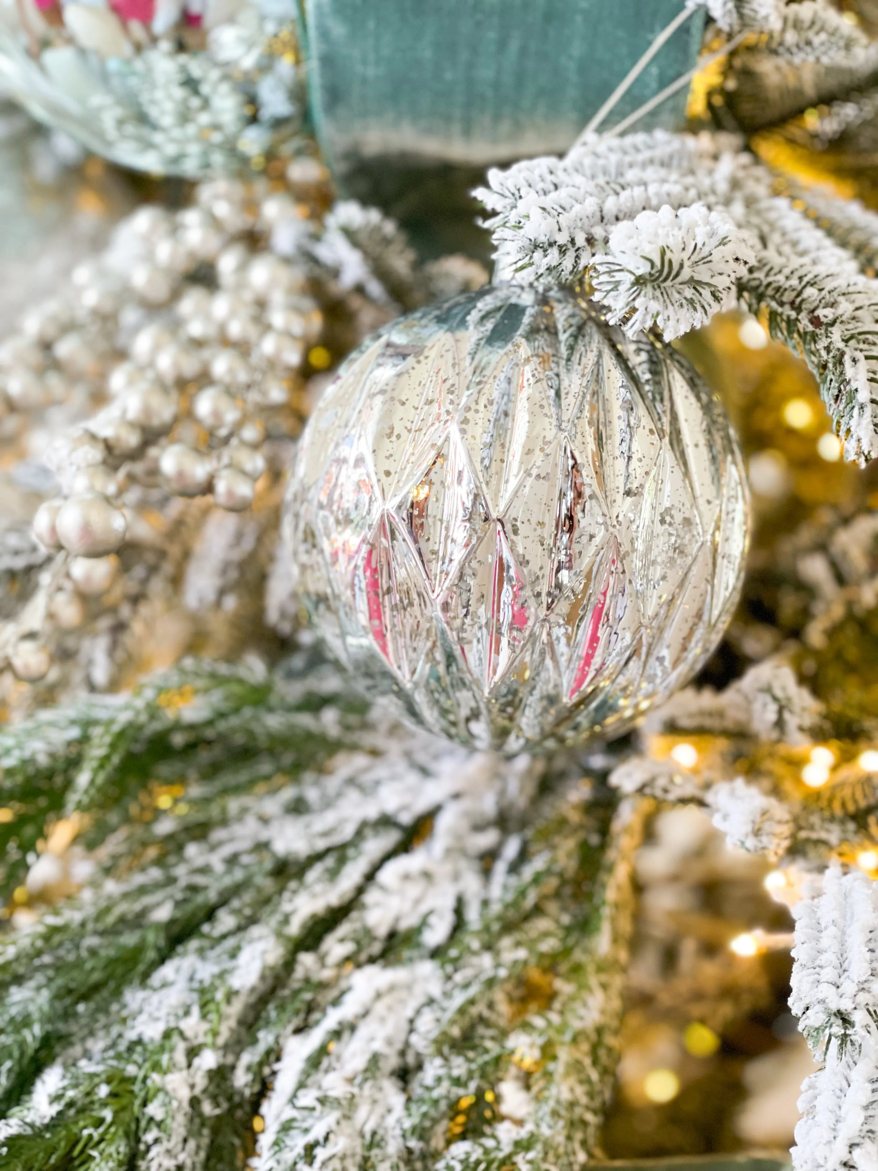 The London Christmas Tree Blanc Box